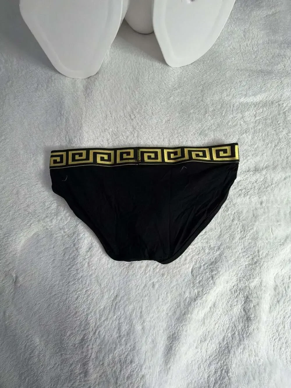 LEADER Invictus Briefs Black/Gold Size L